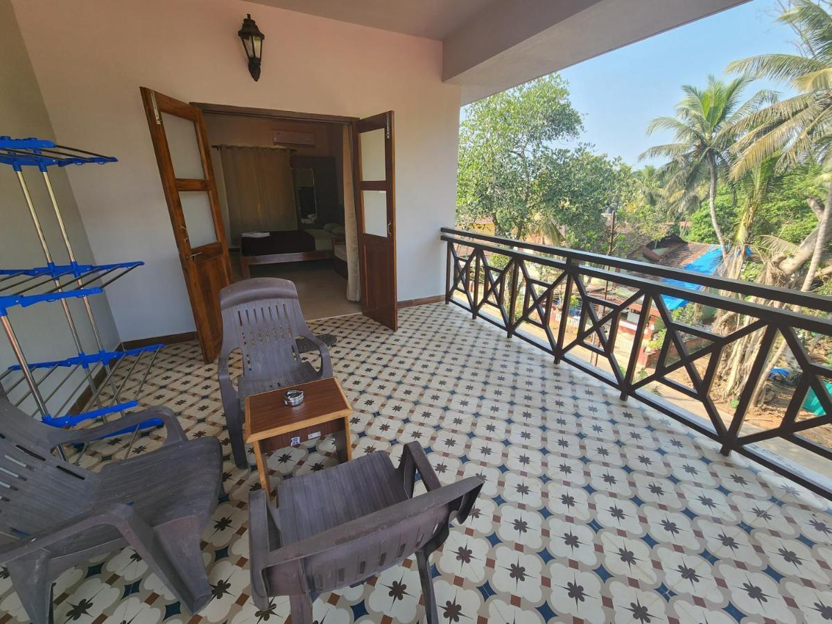 Coastal Suites Apart-Hotel Kolva Kültér fotó