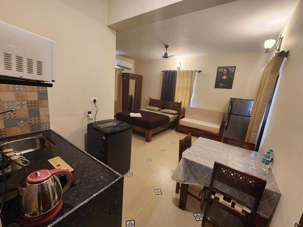 Coastal Suites Apart-Hotel Kolva Kültér fotó